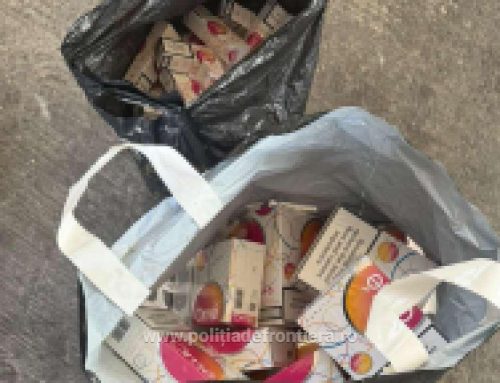 36 de cazuri privind bunuri susceptibile a fi contrafăcute, în valoare de peste 1,5 milioane de lei, și aproximativ 55.400 de țigarete fără timbru fiscal, descoperite de polițiștii de frontieră